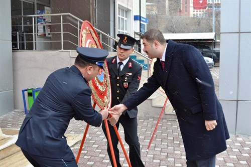 Çanakkale Zaferi'nin 105. Yılıdönümü ve Şehitleri Anma Günü Programı Gerçekleştirildi 